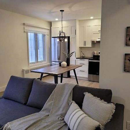 Free Parking, Beautiful 4 1/2- 2 Bedroom Apartment Montreal Exterior foto